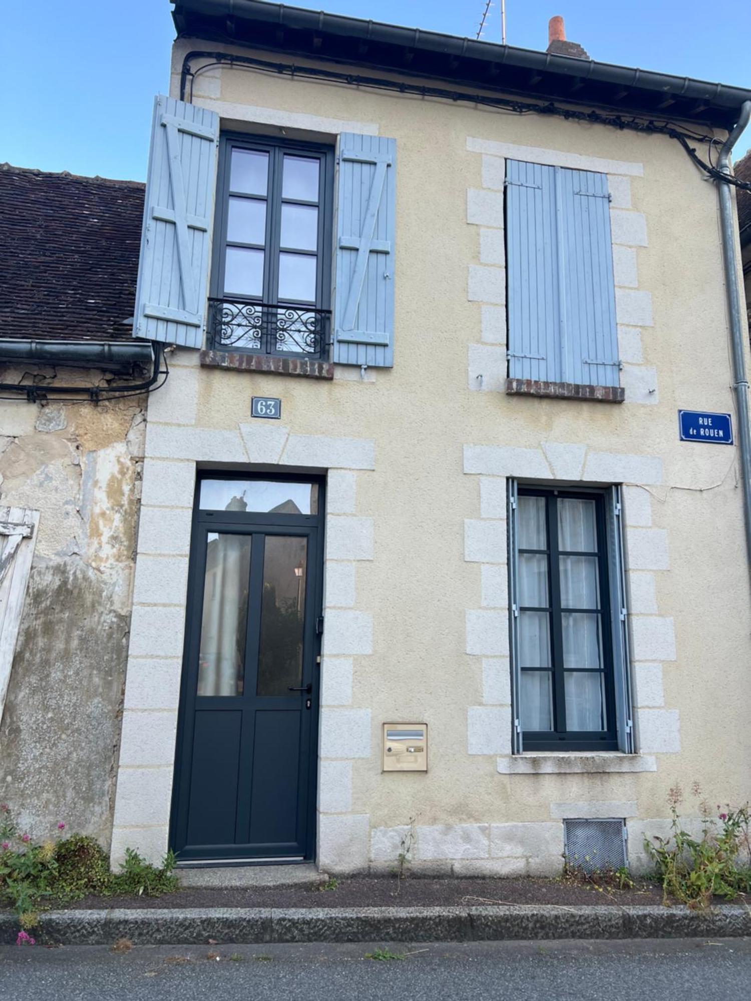 La Persienne Bleue - Coeur Historique De Mortagne Au Perche Villa Exteriör bild